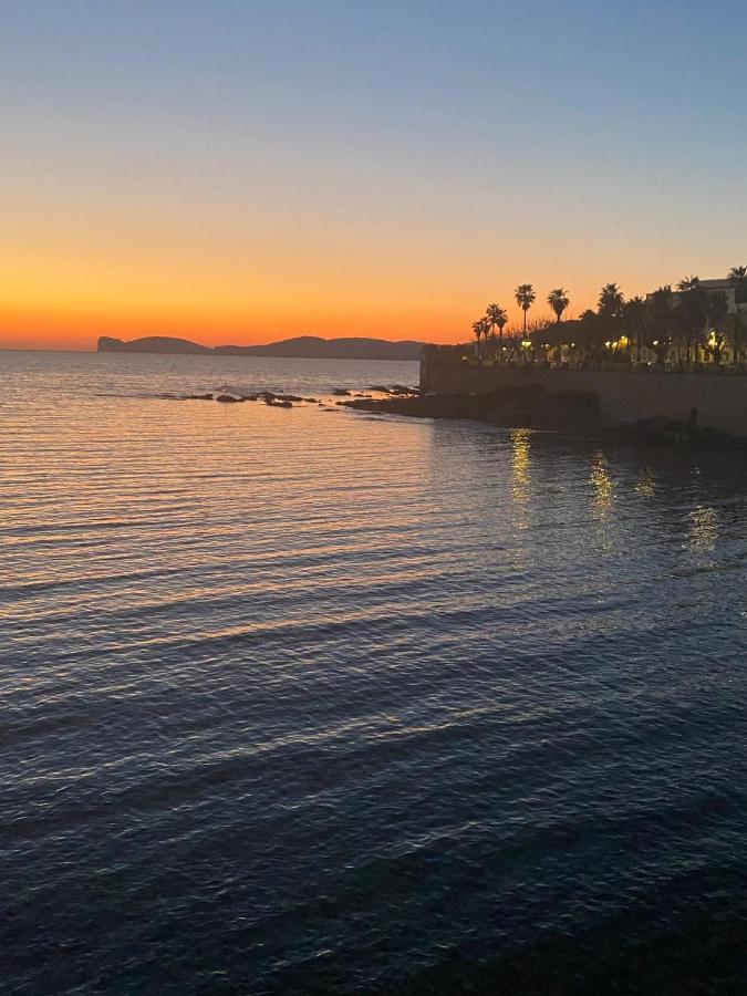 Casa Di Molly Al Centro Di Alghero Kültér fotó